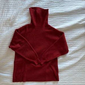 Free People- softly structured knit tunic - color brick red